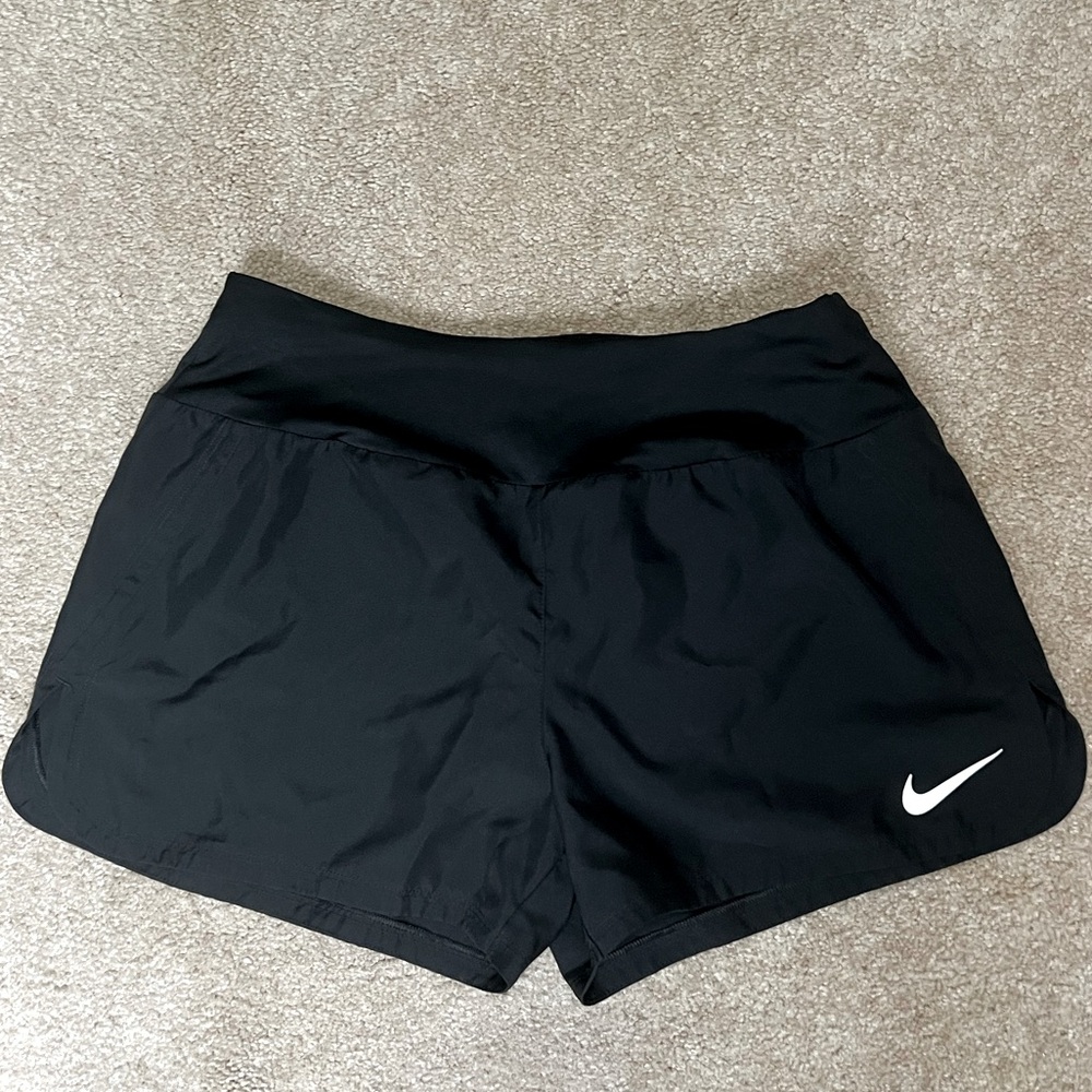 Nike Crew Shorts Black/Reflective Silver — Size Small